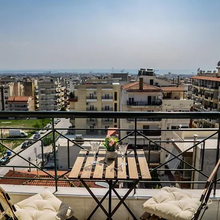 Daire Vibes ! 6th Floor ! Amazing View.